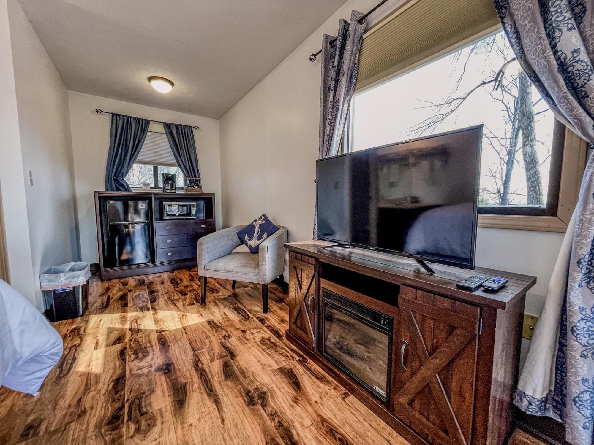 Timber Pointe Resort Jamestown Экстерьер фото
