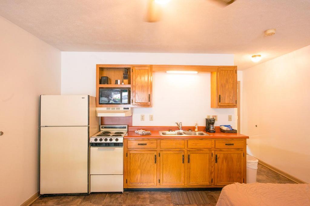 Timber Pointe Resort Jamestown Экстерьер фото